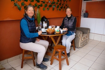 hostal keros inn