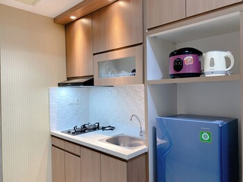 Minimalist And Enjoy Living 1Br Vasanta Innopark Apartment,,2 star