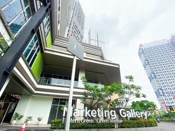 minimalist studio at apartment lrt city bekasi