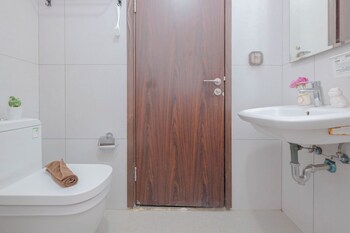 minimalist studio at apartment lrt city bekasi