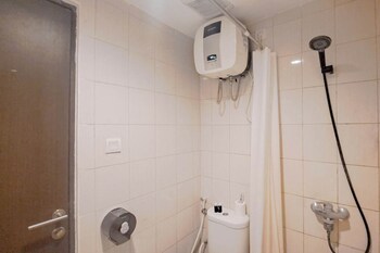 homey and restful 2br at mekarwangi square cibaduyut apartment