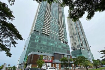 modern and spacious 3br at apartment hillcrest house