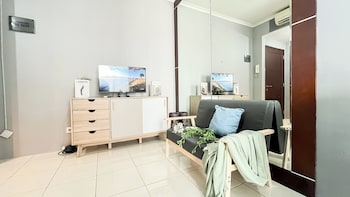 cozy and modern 2br apartment marina ancol