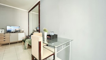 cozy and modern 2br apartment marina ancol