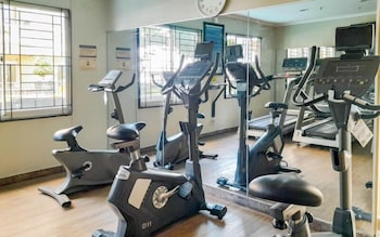 Cozy And Modern 2Br Apartment Marina Ancol,,2 star