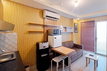 wooden accent 2br at mekarwangi square cibaduyut apartment