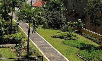 basic studio apartment at margonda residence 1
