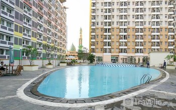 basic studio apartment at margonda residence 1
