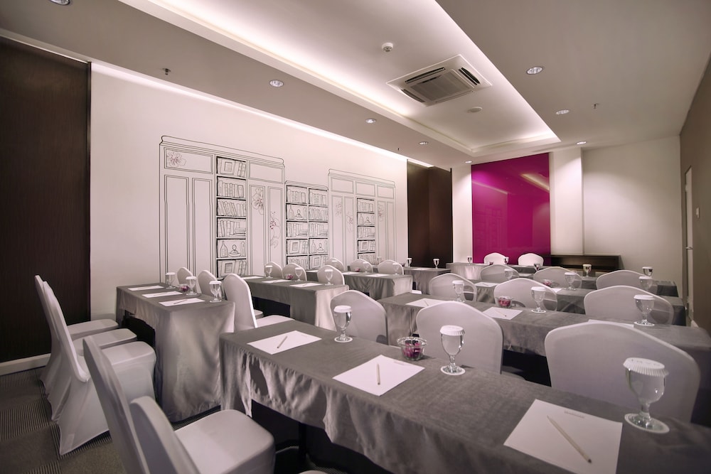 favehotel melawai