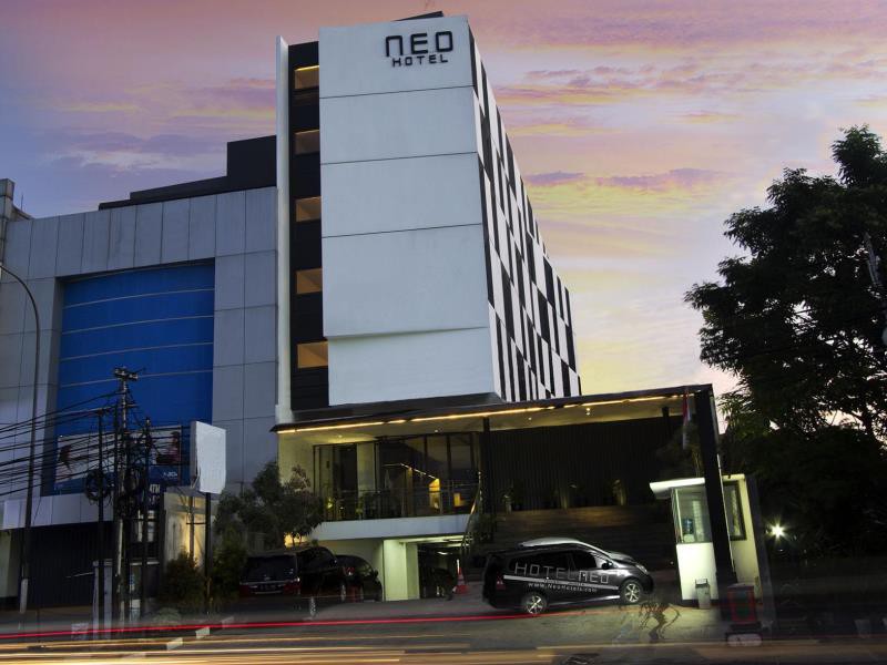 neo tendean jakarta by aston