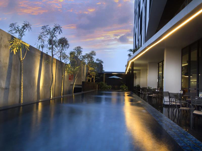 neo tendean jakarta by aston