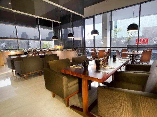 neo tendean jakarta by aston