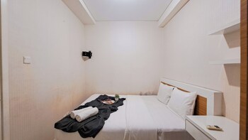 standard 2br at parahyangan residence apartment