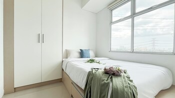 standard 2br apartment at vittoria residence