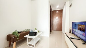 Simply Look 1Br At Vittoria Residence Apartment,,2 star