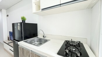 simply look 1br at vittoria residence apartment