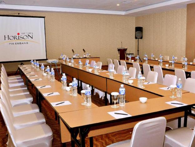 beston hotel palembang