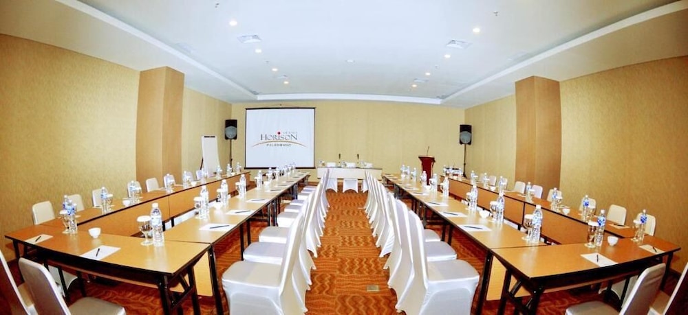 beston hotel palembang