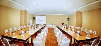 beston hotel palembang