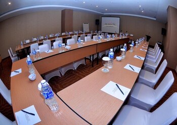 beston hotel palembang