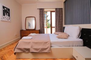 Hotel-Img