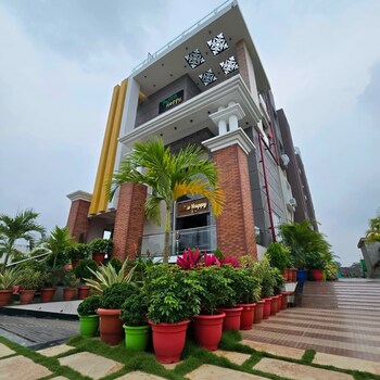 twice happy eco resort