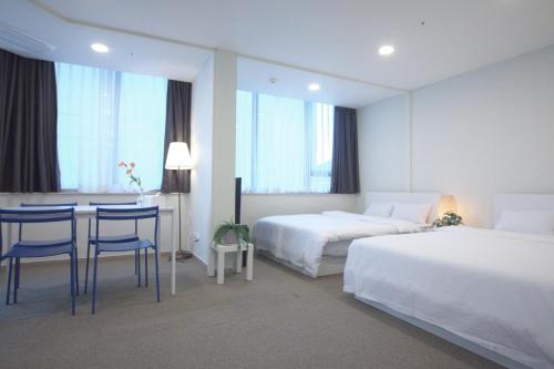 the comfort triny hotel