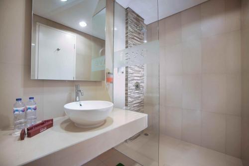 favehotel padjajaran bogor