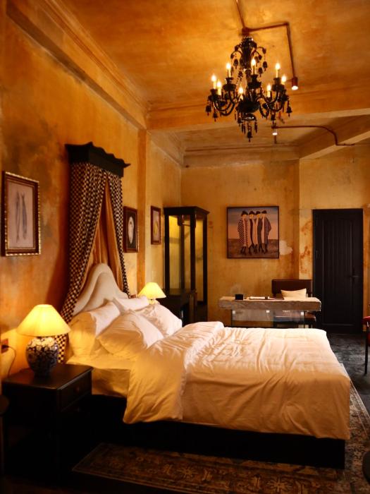 demo inn and ine poetic studio stay