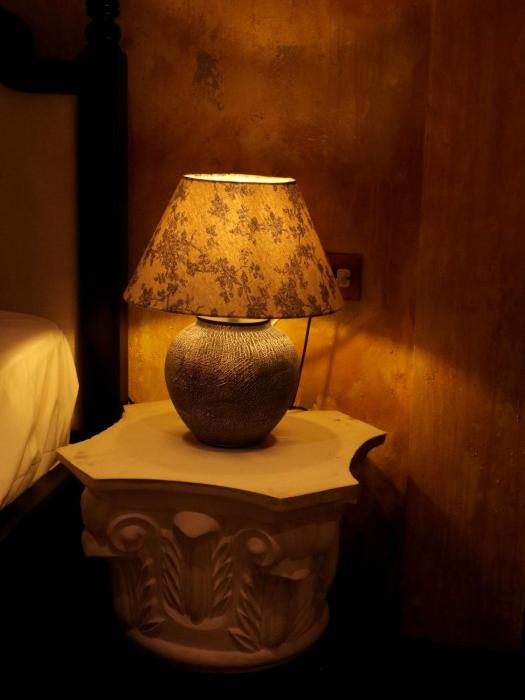 demo inn and ine poetic studio stay