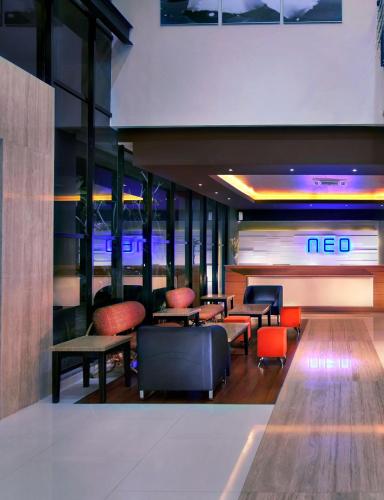 hotel neo candi simpang lima semarang by aston