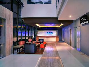 Hotel Neo Candi Simpang Lima - Semarang By Aston,Semarang>>Java,4 star