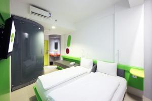 pop hotel tebet jakarta
