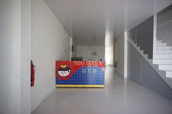 oyo 94903 akasia guesthouse