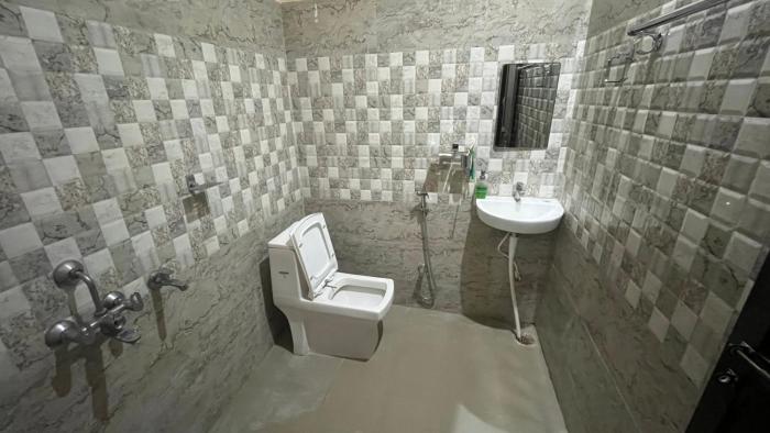 baba vishwanath homestay