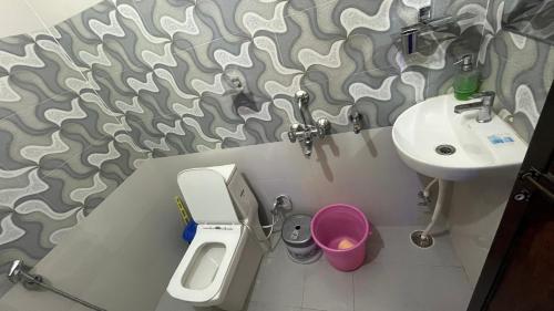 baba vishwanath homestay