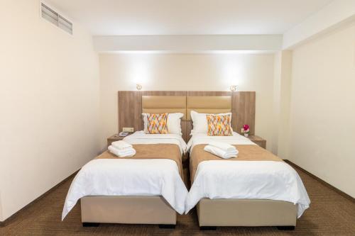 hotel somi inn