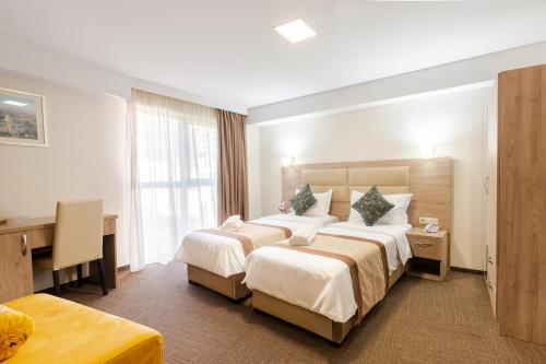 hotel somi inn