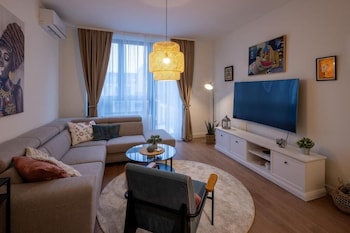 Belgrade Waterfront Lux,,4 star