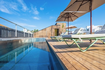terreno barrio hotel new opening 2026