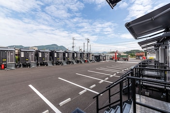 hotel r9 the yard tagawakawara