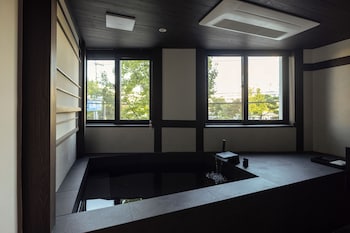 suwon haenggung dong revora hotel