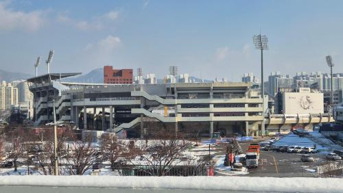 suwon haenggung dong revora hotel