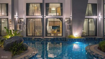 Utopia Loft Aparthotel By Sabai Sands,,5 star