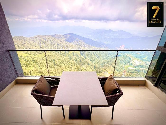 7stonez luxury antara residence genting highlands