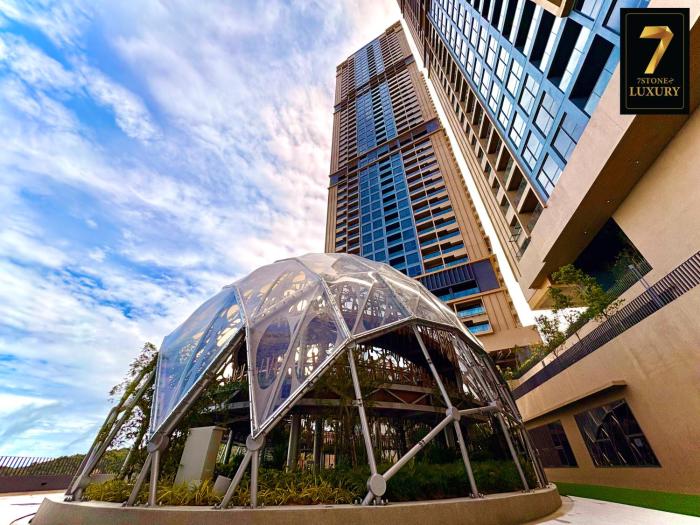 7stonez luxury antara residence genting highlands