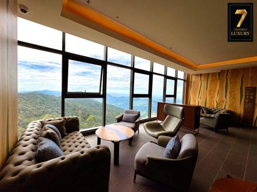 7stonez luxury antara residence genting highlands
