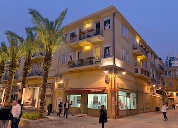 1926 Designed Apartments Hotel,Tel Aviv>>Haifa,0 star