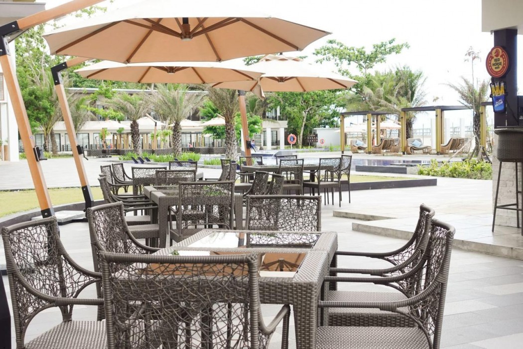 the tropics at macarthur park resort and convention center