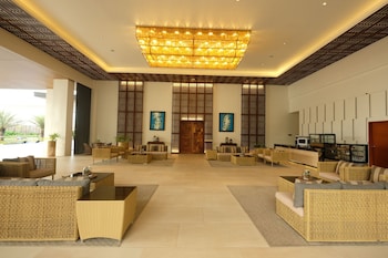 the tropics at macarthur park resort and convention center